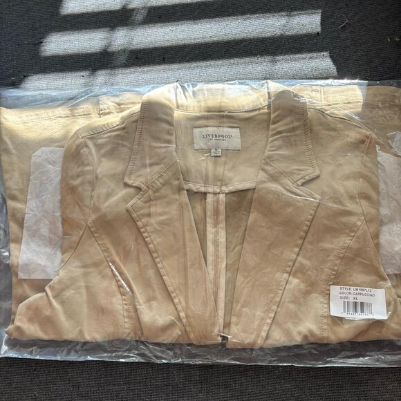 Fitted Blazer in Cappuccino by Liverpool Los Angelas Size XL - Picture 4 of 5